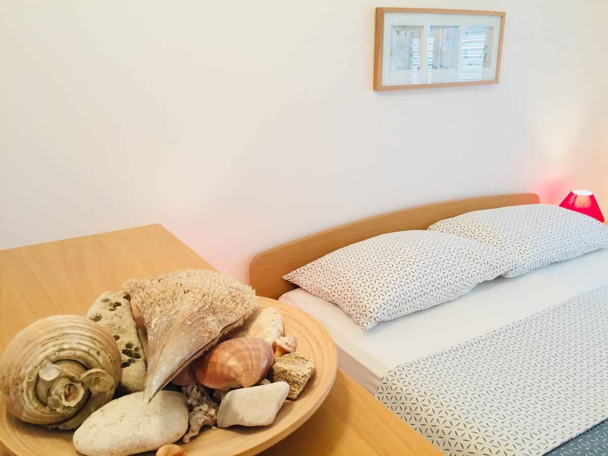 Apartments Lumbarda Beach エクステリア 写真